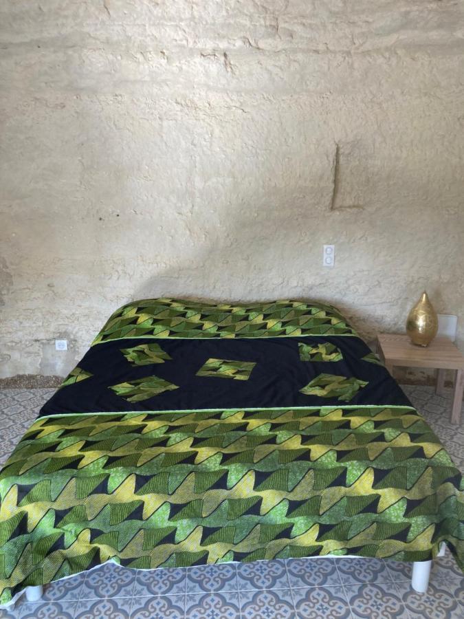 Villa Nuit Insolite Dans Une Troglodyte ! Nazelles-Negron Exterior foto