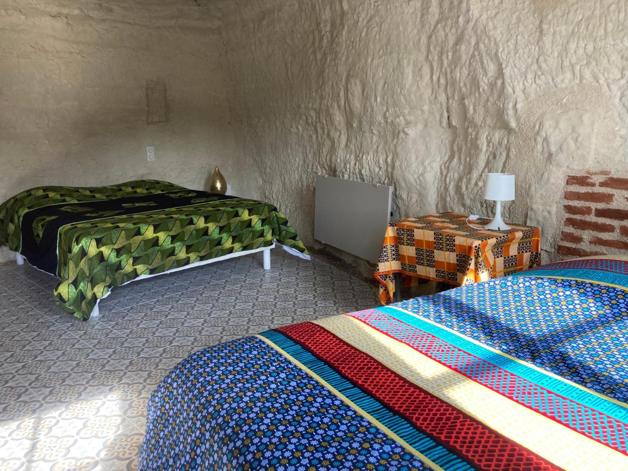 Villa Nuit Insolite Dans Une Troglodyte ! Nazelles-Negron Exterior foto